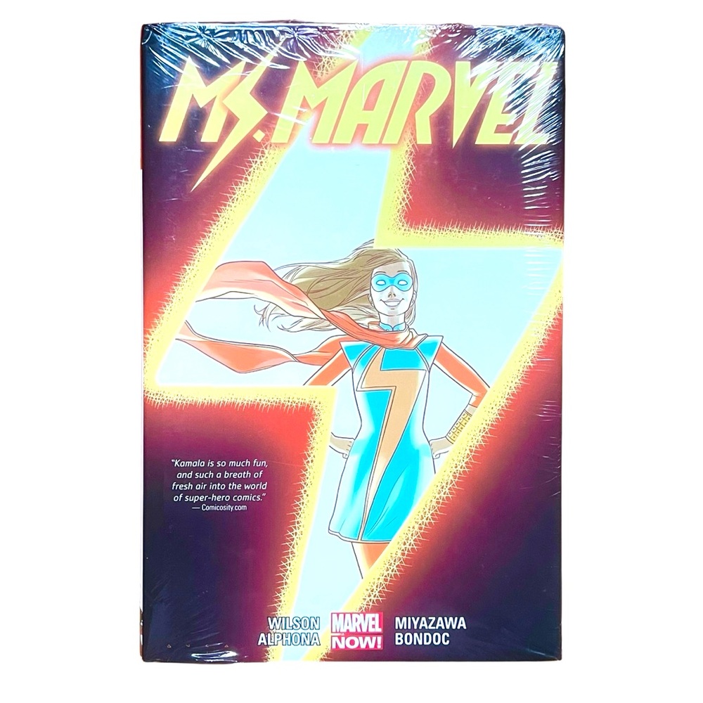 BRAND NEW MS. MARVEL HARDCOVER GRAPHIC NOVEL COMIC SUPERHERO BOOK